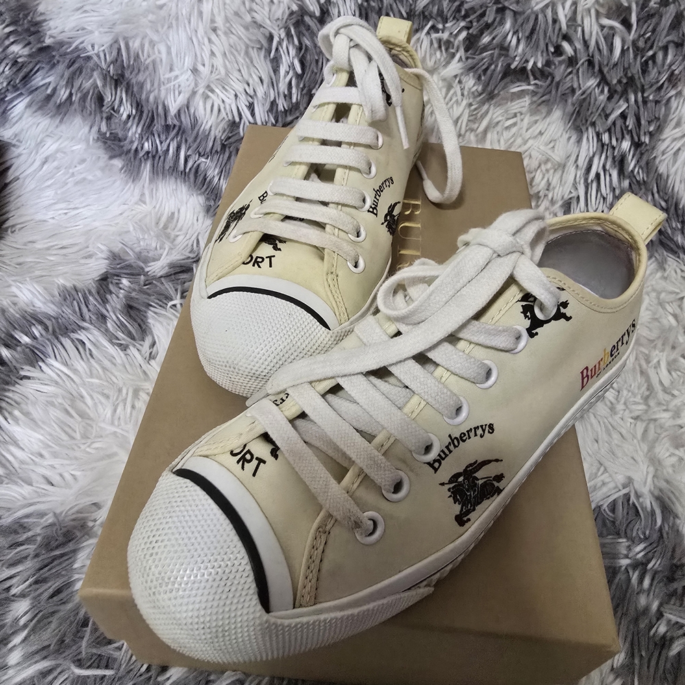Burberry Cream Canvas Low-Top Sneakers with Logo Print